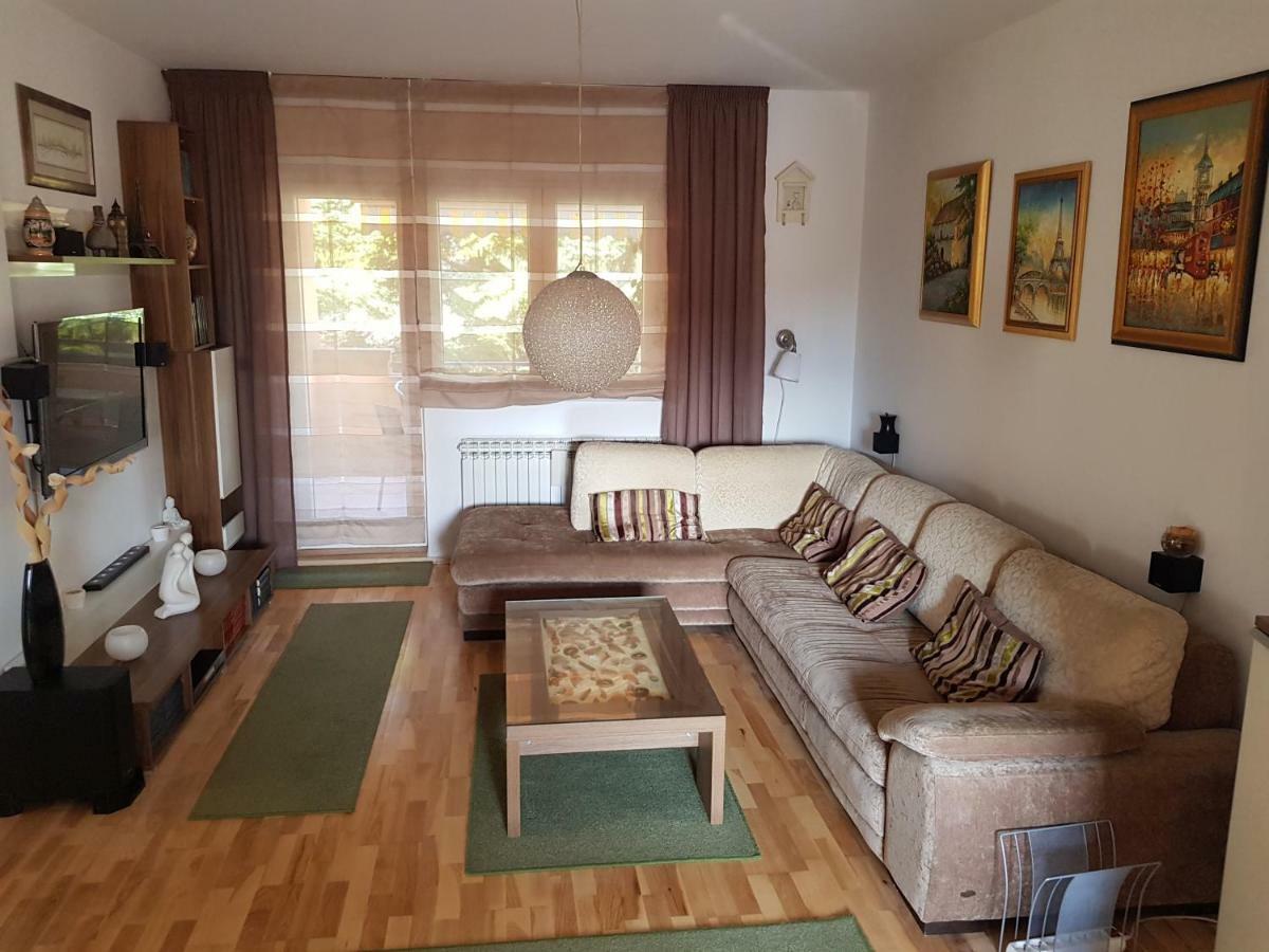 A&T Apartment Zaprešić Esterno foto