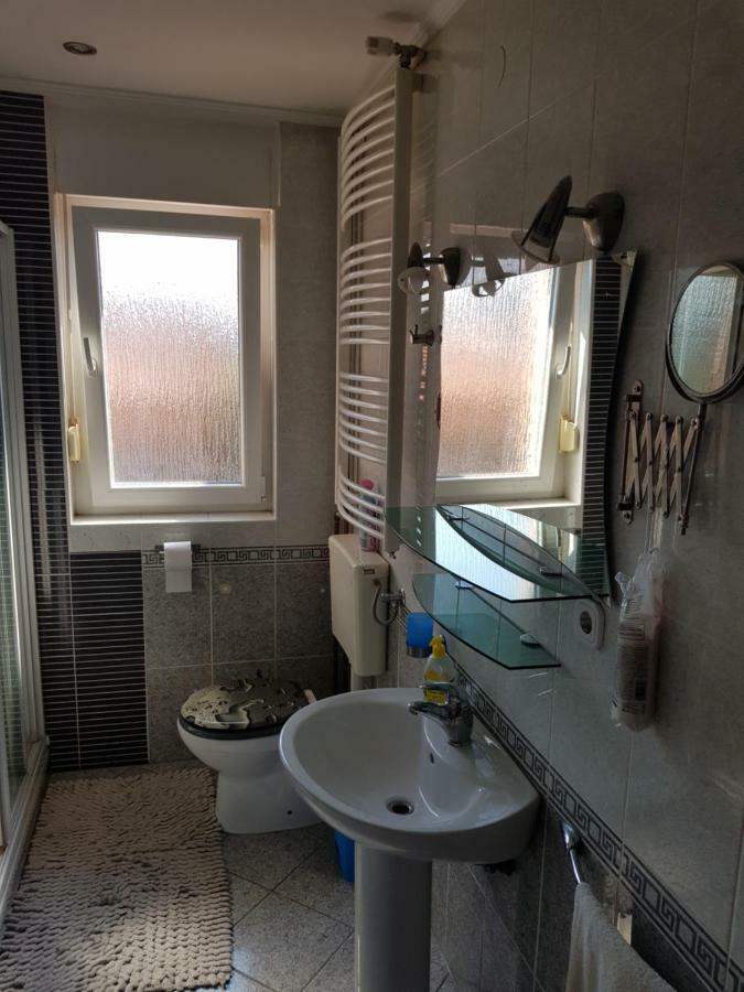 A&T Apartment Zaprešić Esterno foto